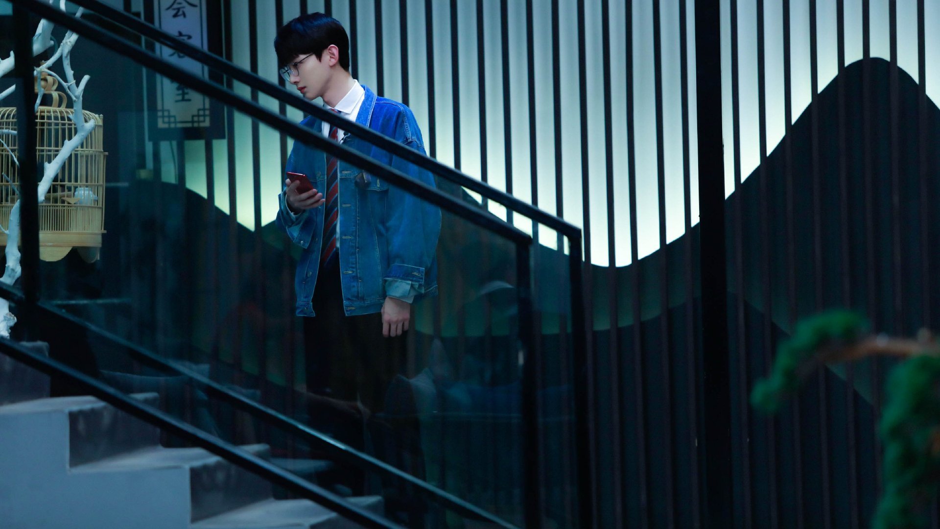 暗物质节奏吞噬能量太阳,文班亚马如何将时间折叠于掌心