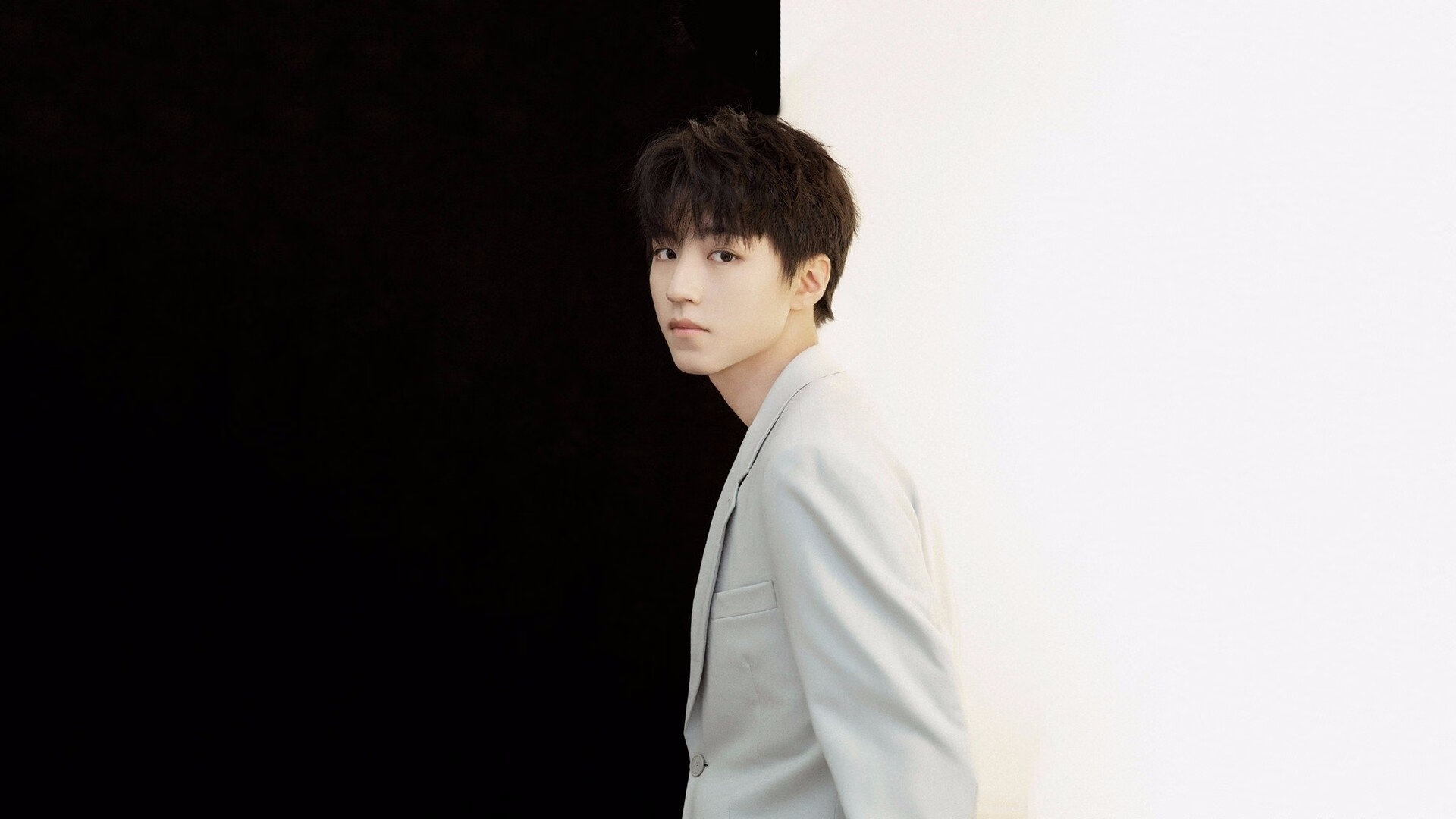 达拉斯独行侠通过抢七战胜波特兰开拓者，赢得一场艰难的季后赛焦点战