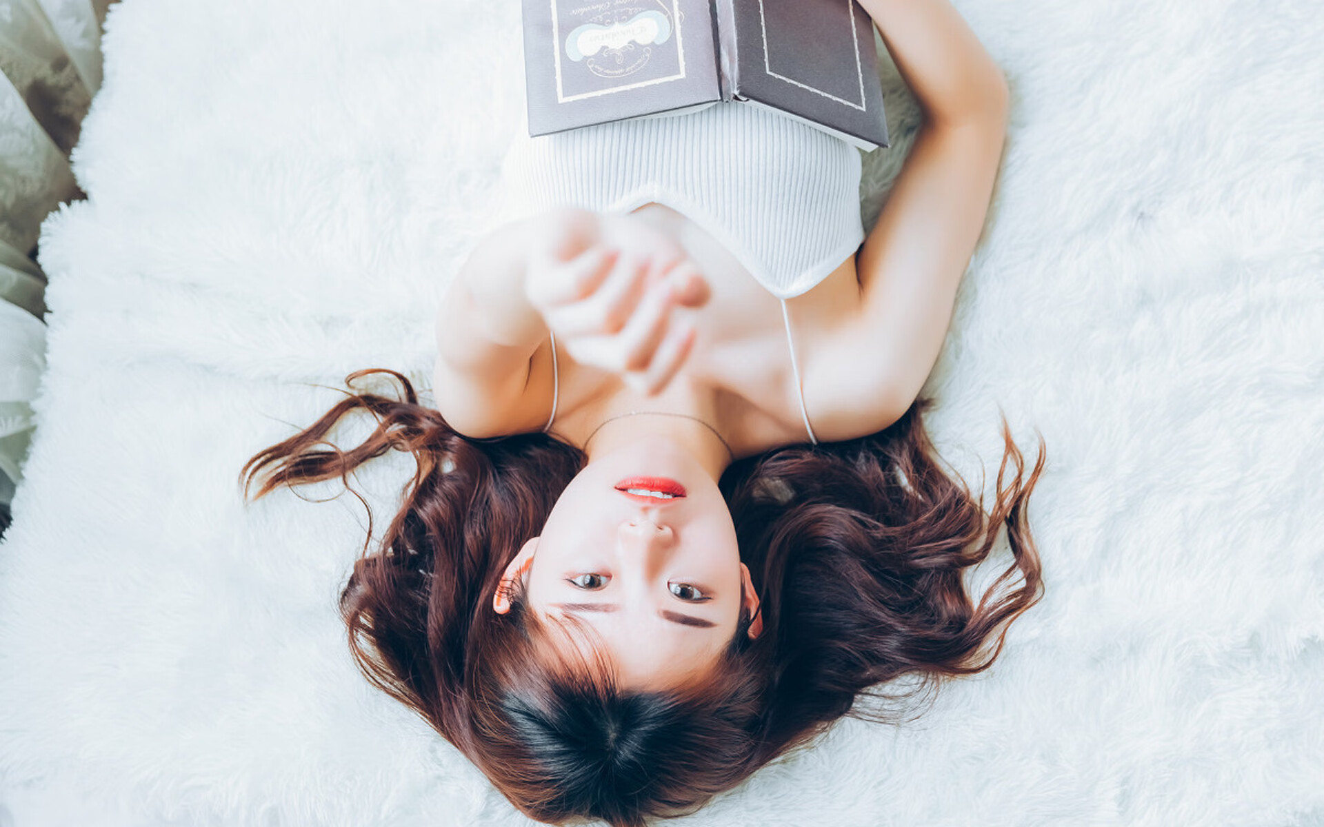 F1方向盘后的足球大脑,贝林厄姆如何用赛道智慧改写绿茵胜负