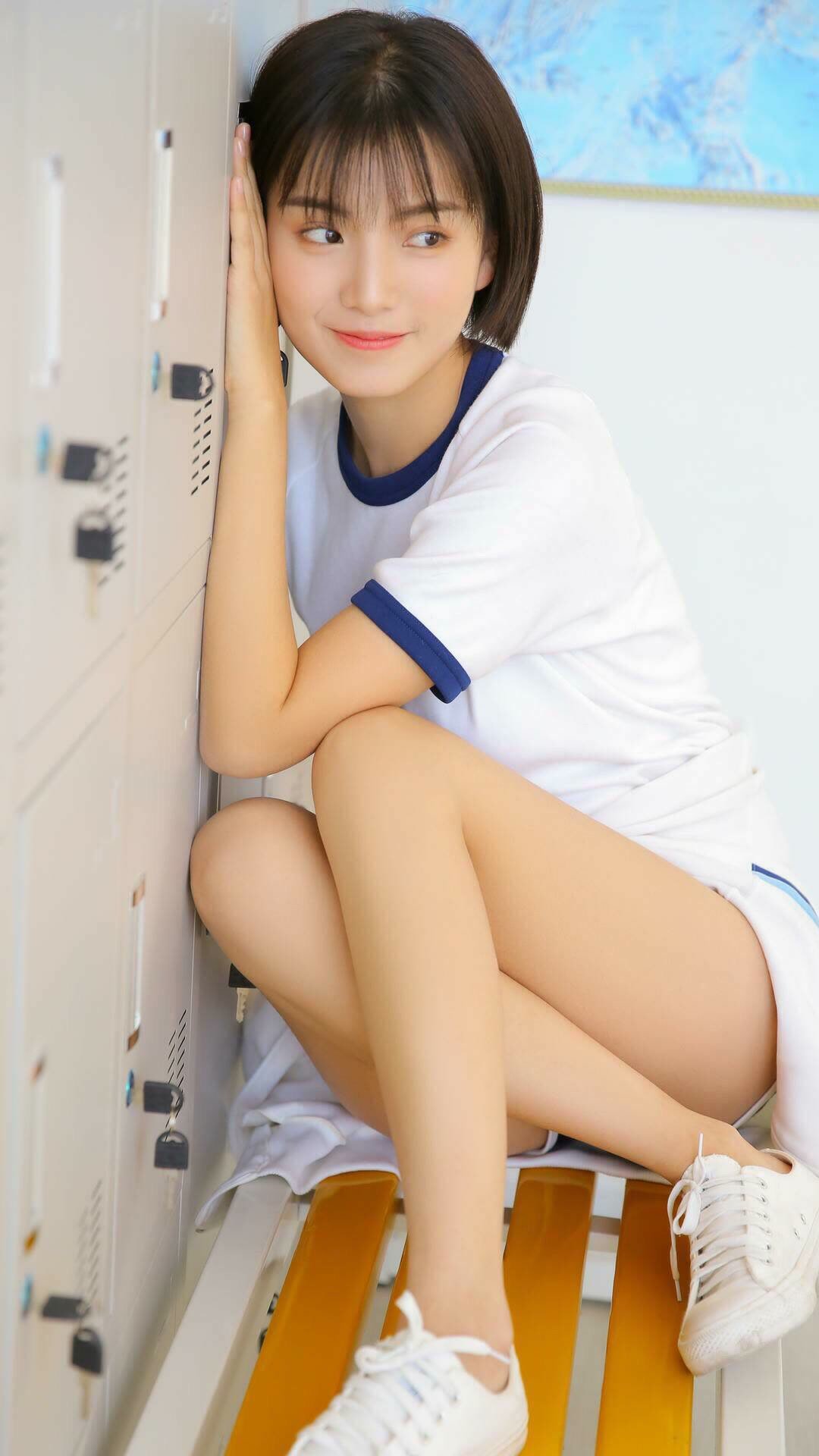 巨轮碾碎狼群,英格拉姆在圣城风暴中加冕新王