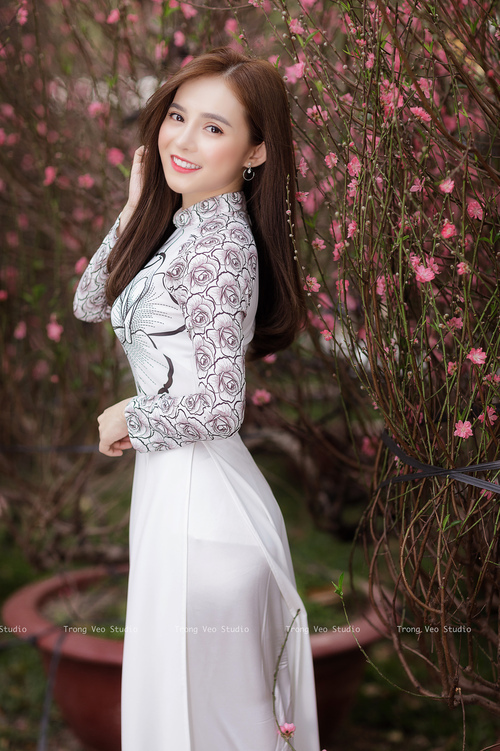 引擎怒吼下的孤勇者，英格拉姆在摩纳哥的午夜狙击