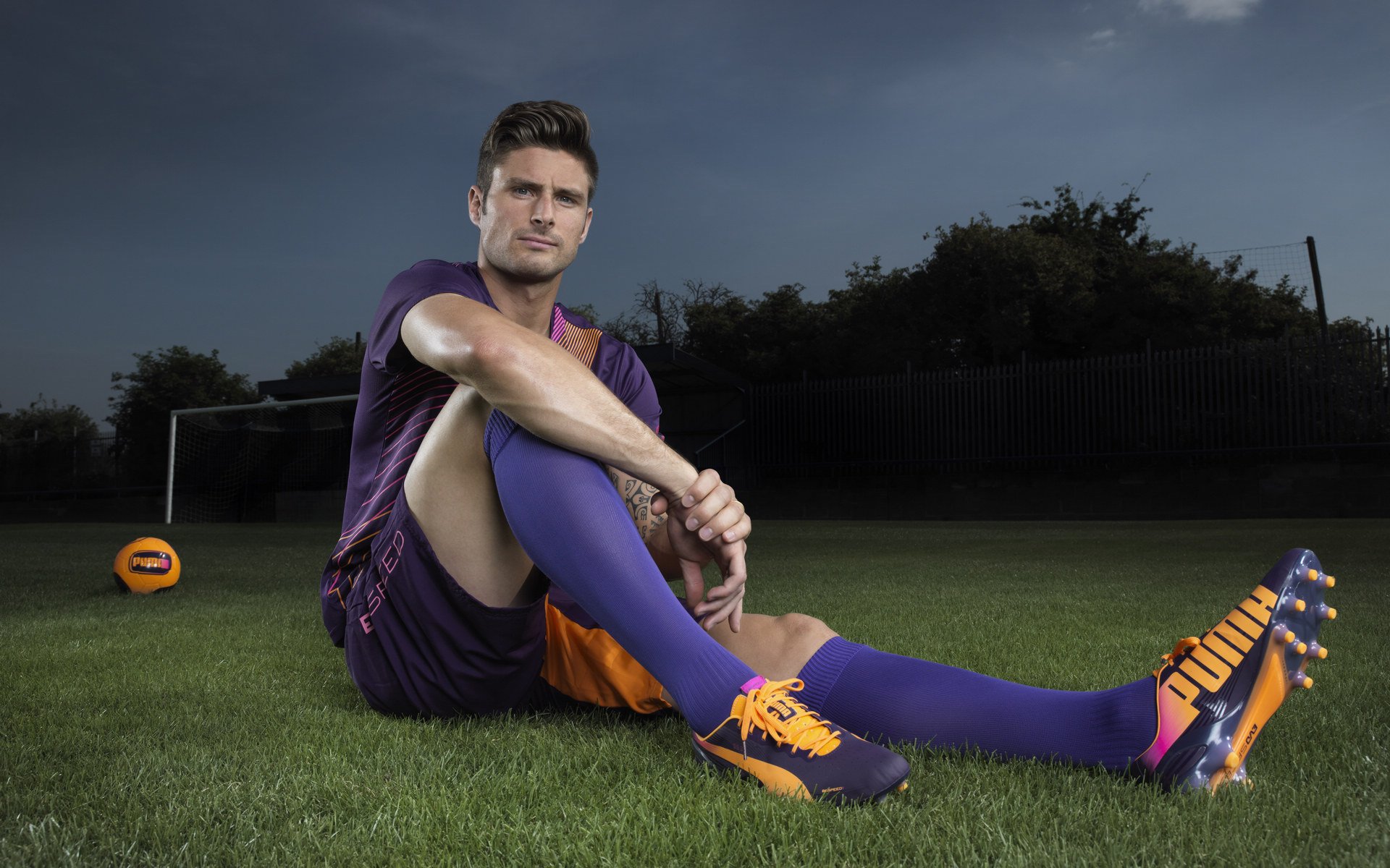 命运交叉口，当诺坎普遇见印城，哈利伯顿导演双线奇迹