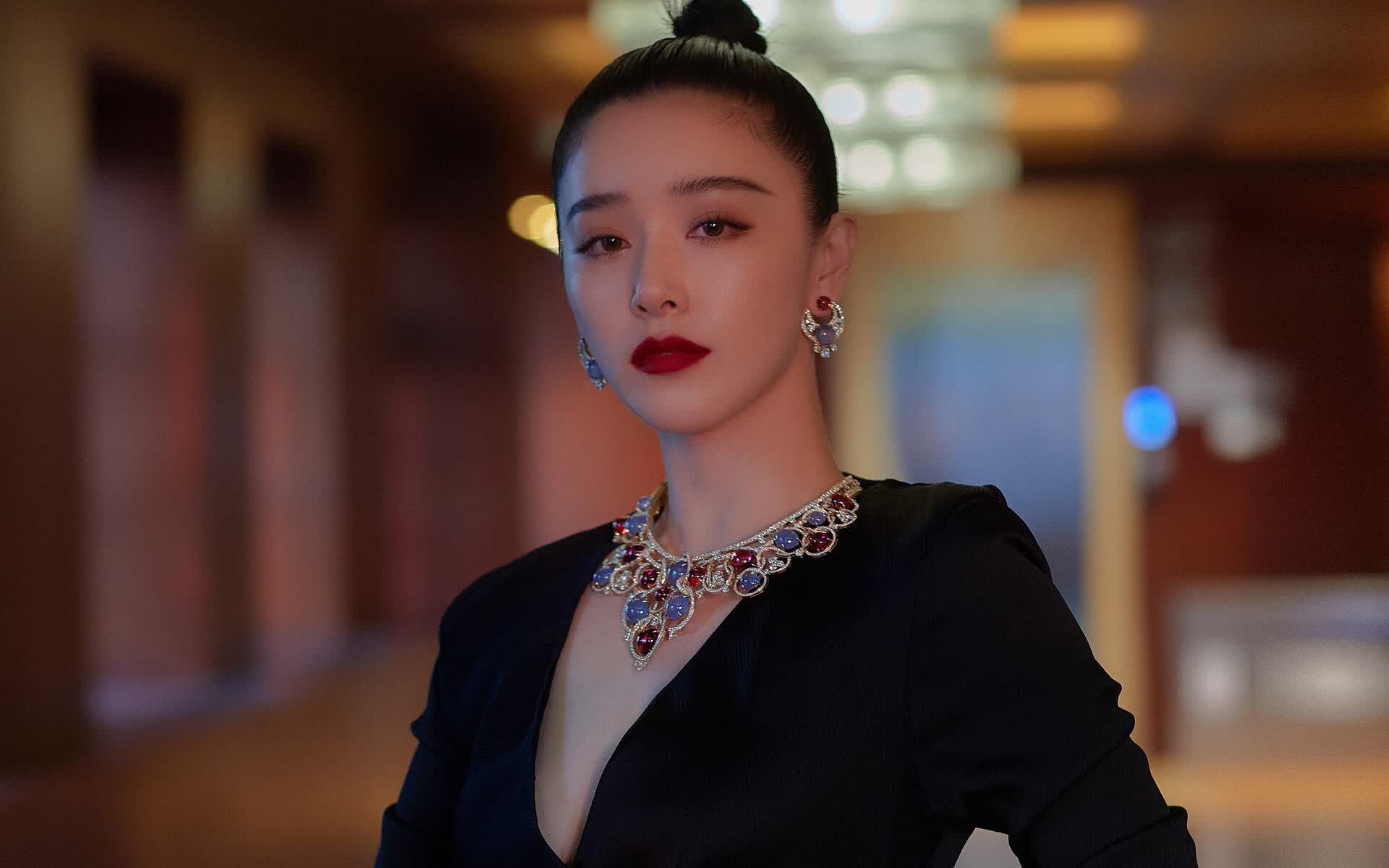巴格达的蓝与银，当梅西在场边，伊拉克为克罗地亚设下唯一的方程